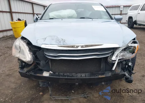 2013 Chrysler 200 Lx из США, поврежденный, VIN 1C3CCBAB2DN671473